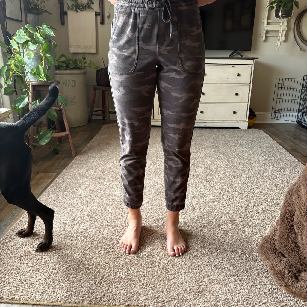 Athleta Falleron Camo Jogger